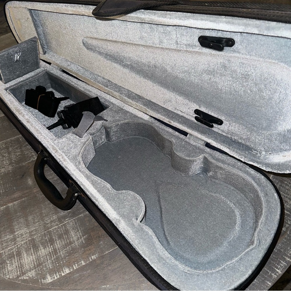 Featherweight Violin Case – 1/4 Size